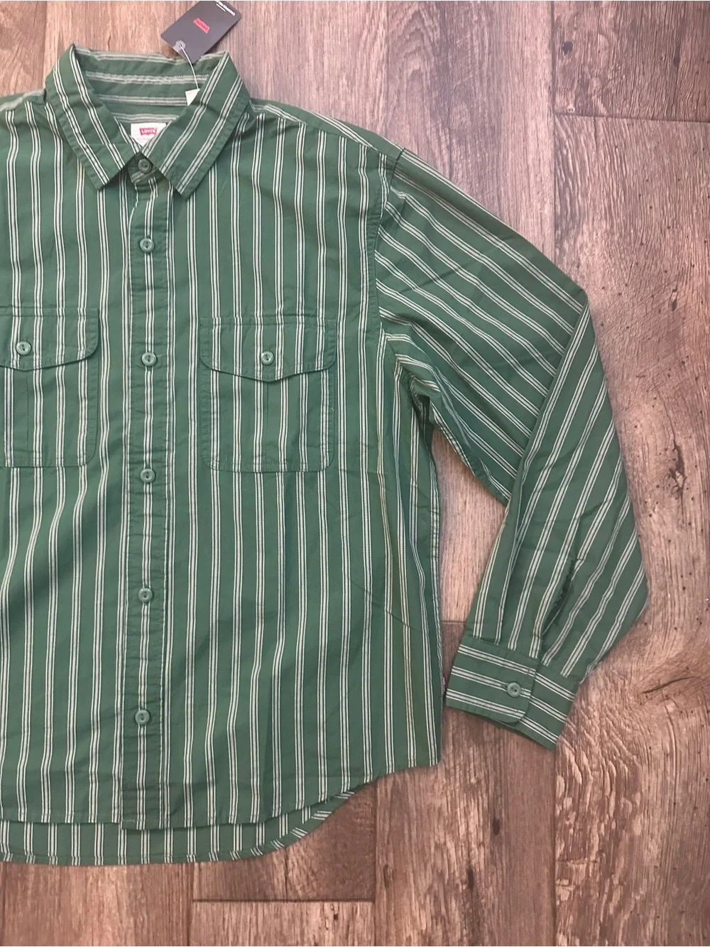 Levi's Relaxed Crop Casual Formal Button-Down Shirt Men’s Sz M Striped Green